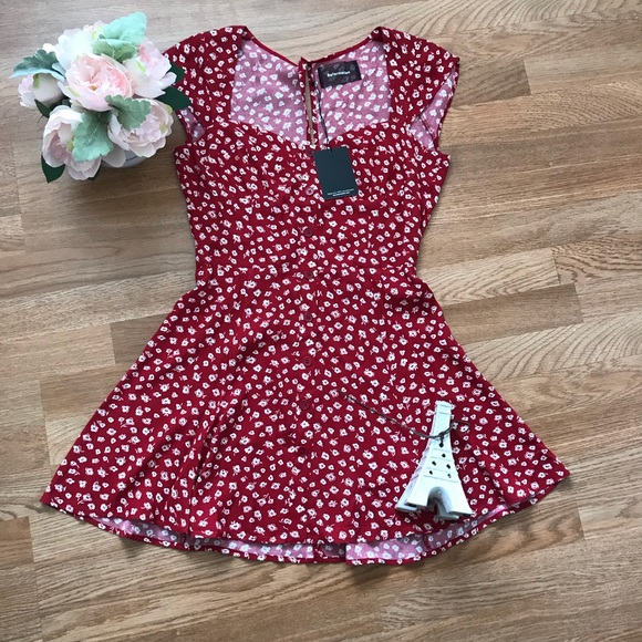 NWT reformation Cheri dress in western - Picture 6 of 8